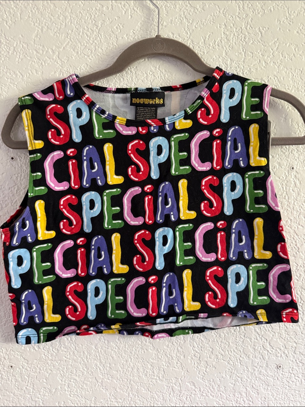 Nooworks Multicolor "SPECIAL" Print Cropped Tank Top - Black Base